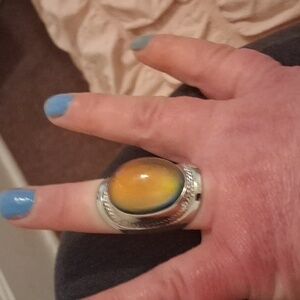 Elegant mood ring on silver